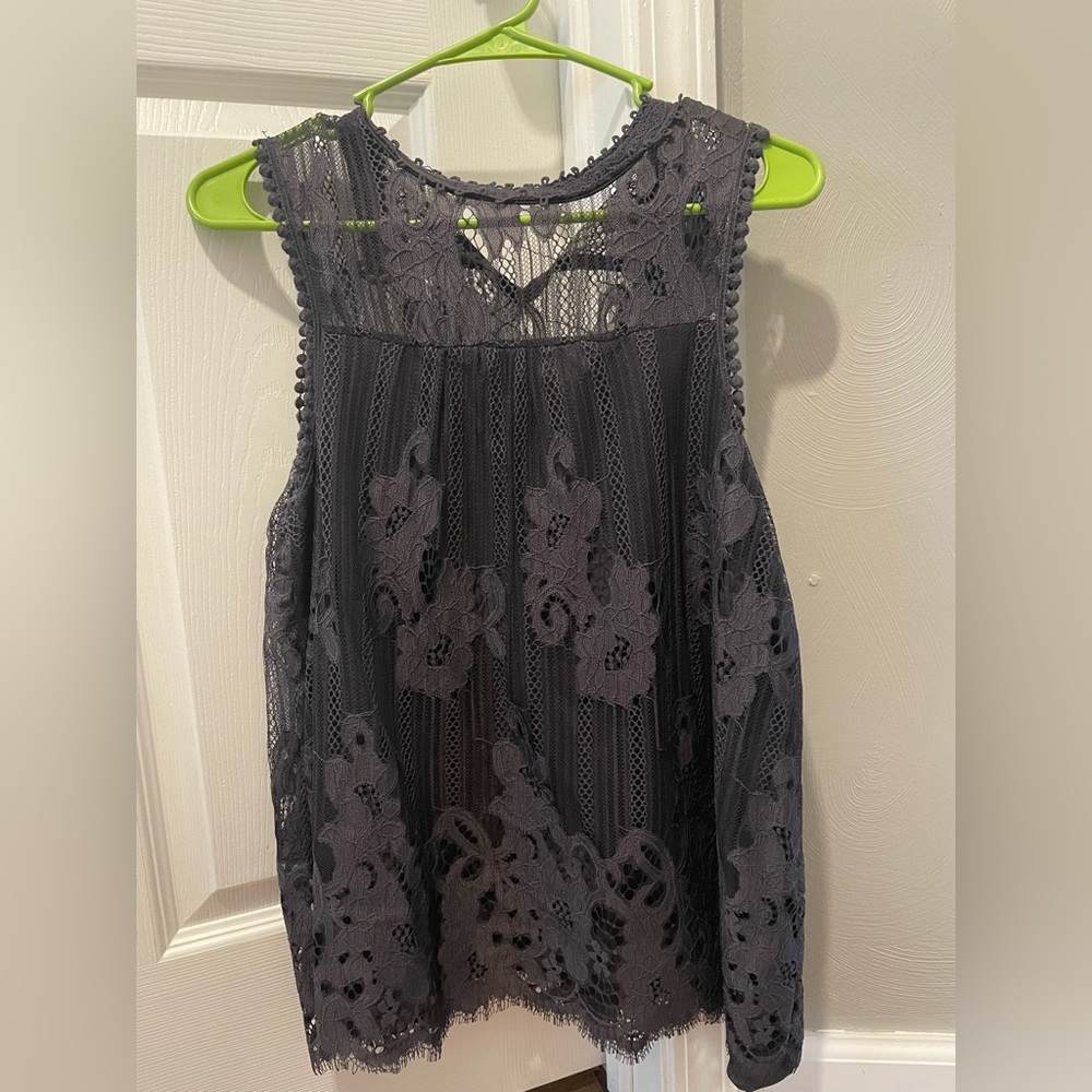 Medium tank blouse